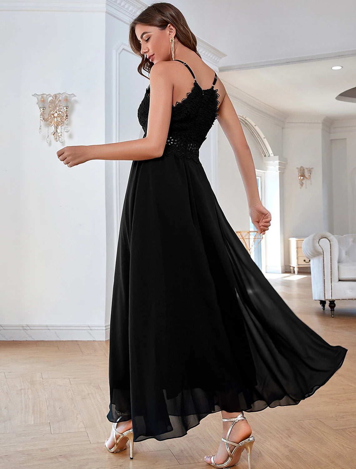 Black Chiffon A-Line V-Neck Floor-Length Evening Dress with Lace Bodice