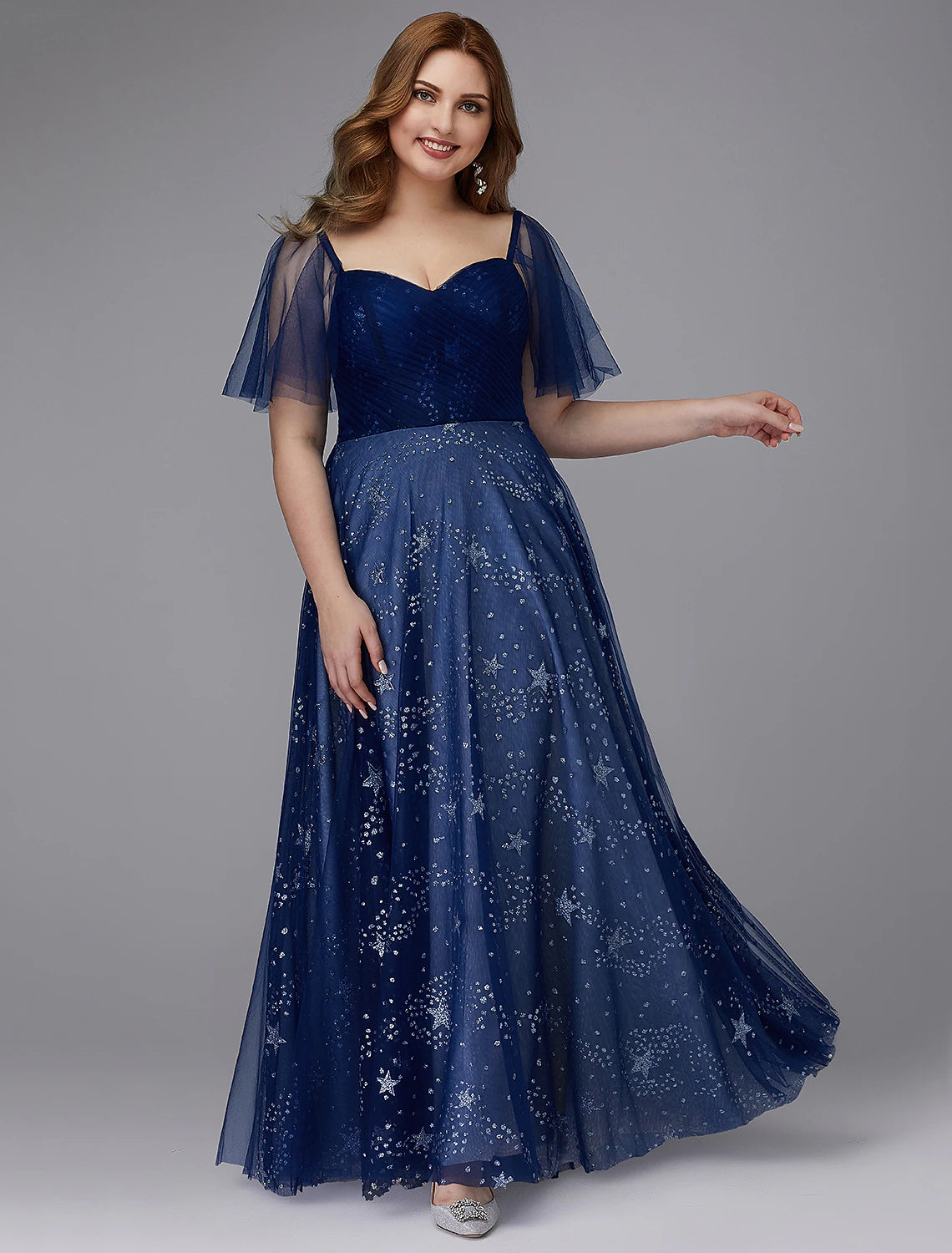 Abito a trapezio taglie forti per invitati a nozze, ballo di fine anno, lunghezza al pavimento, manica corta, scollo a cuore, tulle, allacciatura con motivo di perline/stampa 2025