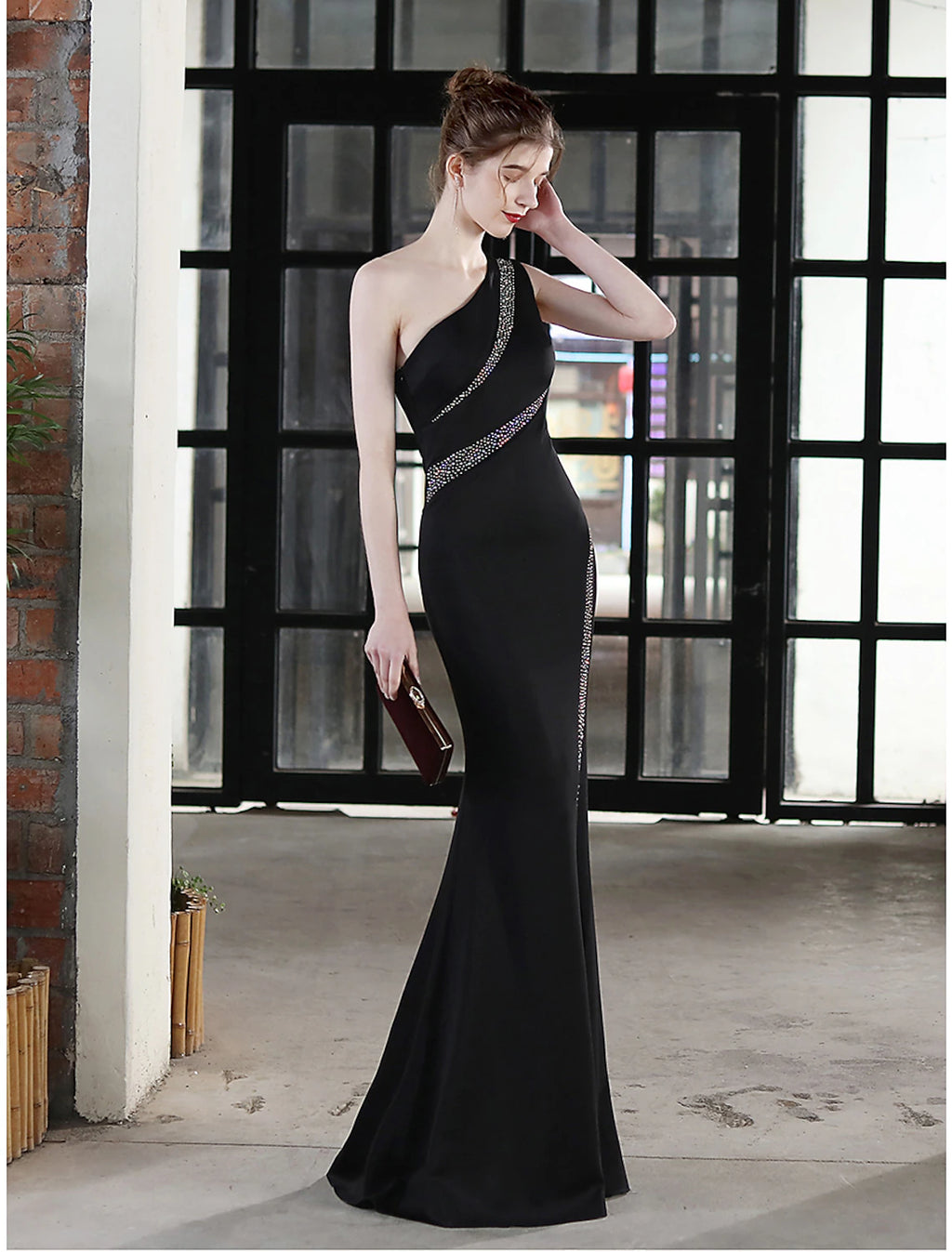 Black One Shoulder Mermaid Floor-Length Evening Dress with Rhinestone Embellishments