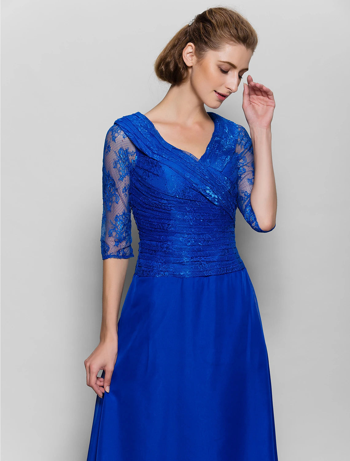 Abito da madre della sposa a trapezio, elegante, con scollo a V, lunghezza tè, in chiffon, pizzo, mezza manica, senza maniche, con arricciature incrociate in pizzo