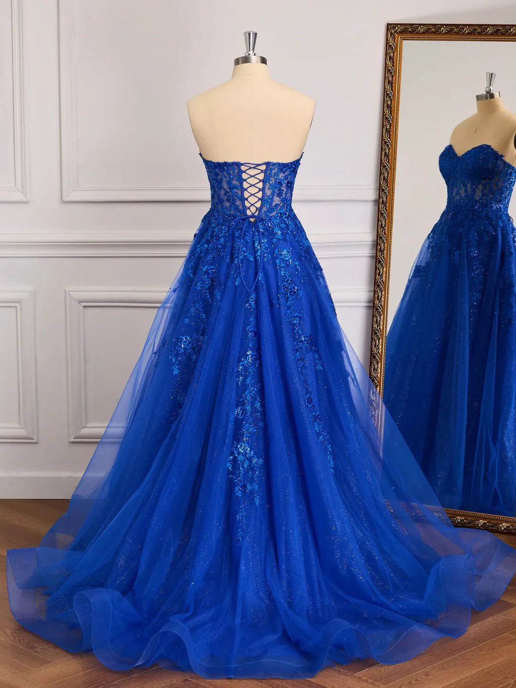 Stunning A-Line Sweetheart Strapless Lace-Up Back Train Prom Gown