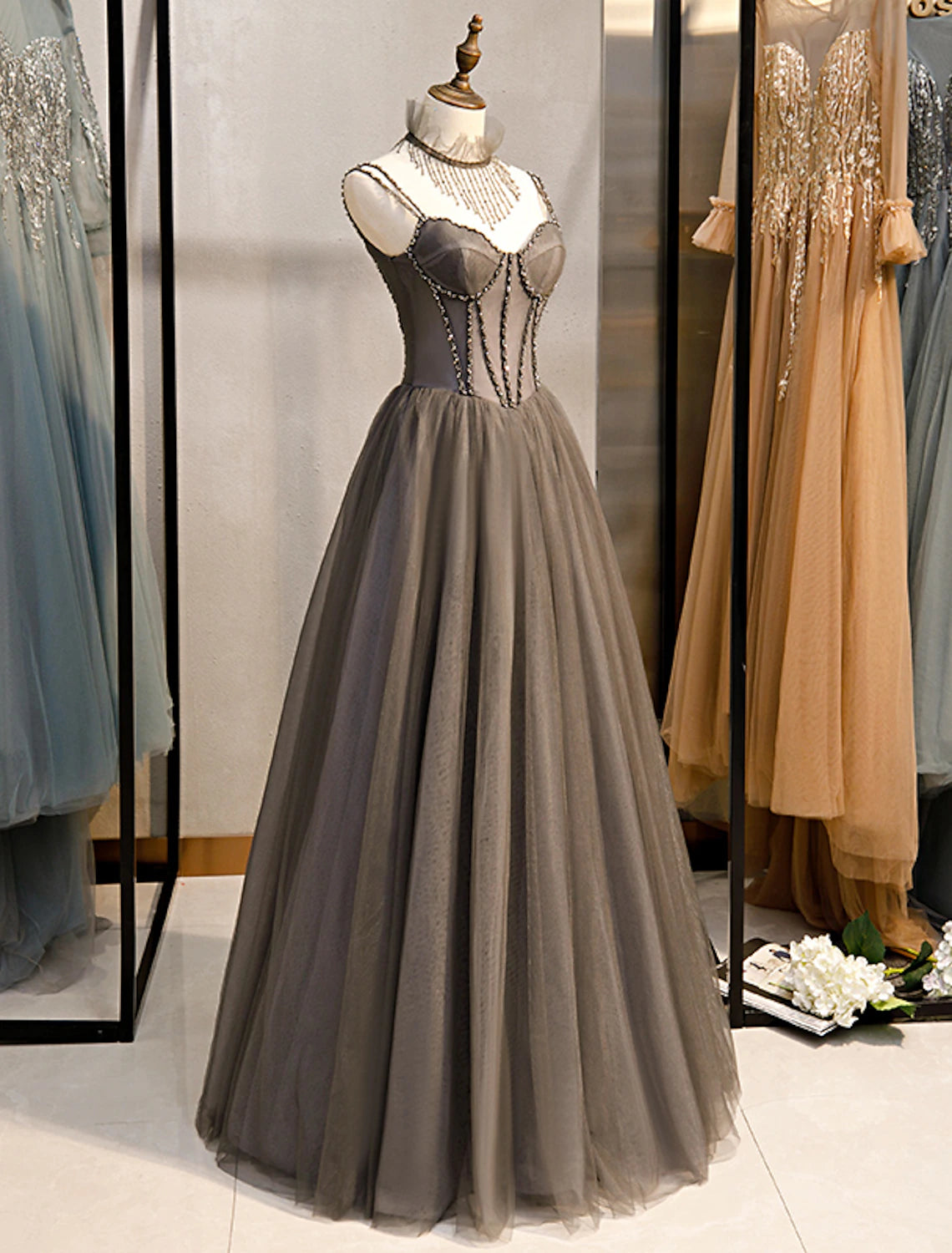 Vestidos de fiesta de corte A con espalda abierta, vestido formal para invitados de boda, largo hasta el suelo, sin mangas, tirantes finos, tul con pliegues y cristales