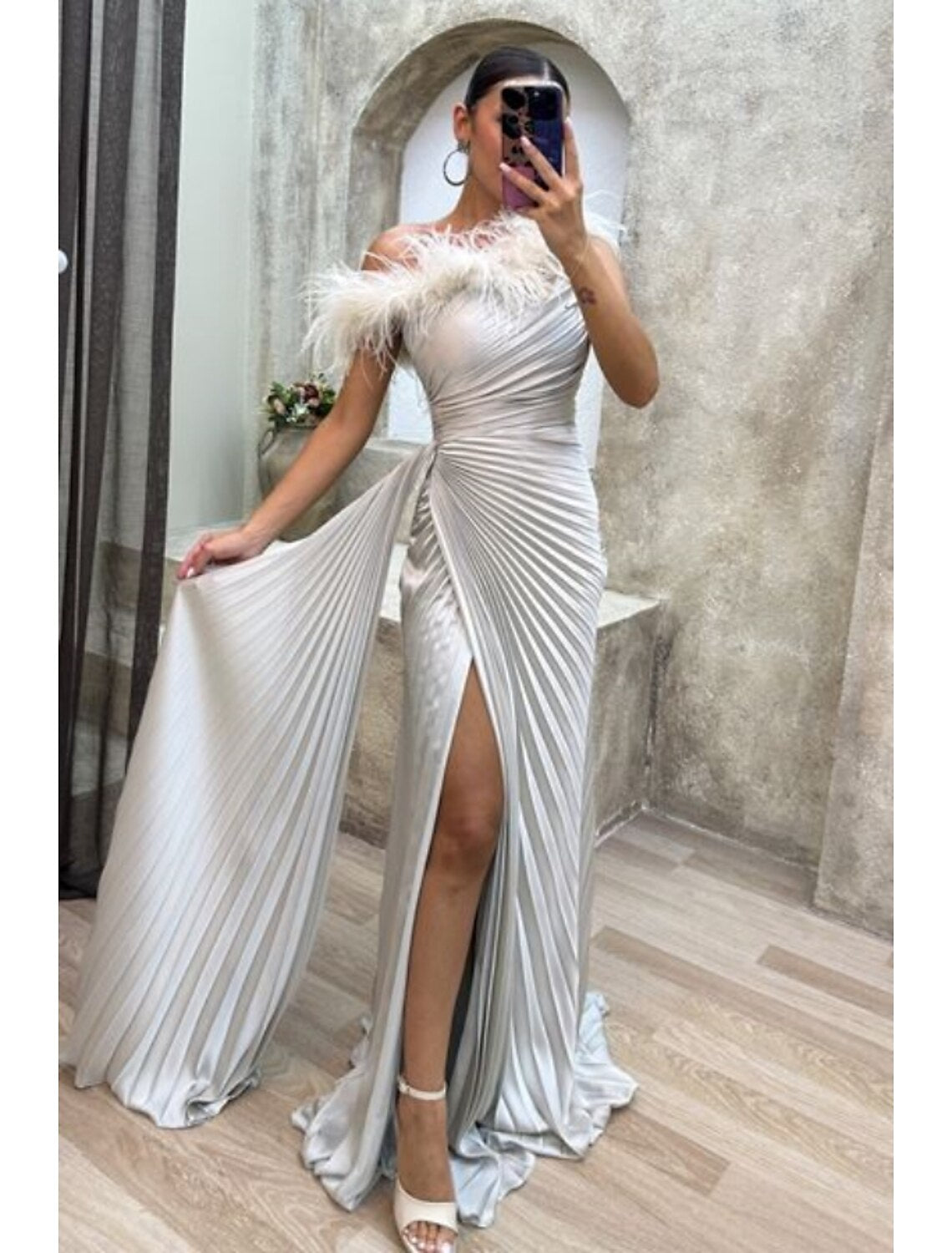 Elegant Silver Satin One Shoulder Floor-Length Evening Dress