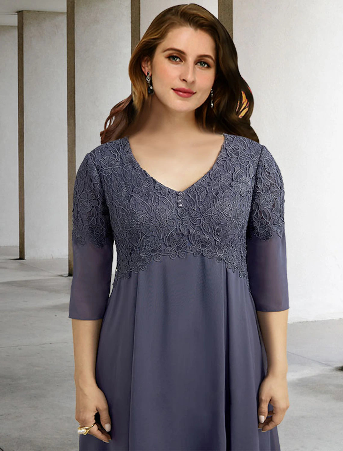 Abiti da cerimonia per la madre della sposa, eleganti, a trapezio, taglie forti, con scollo a V, in chiffon, con bottoni e applicazioni, lunghezza tè