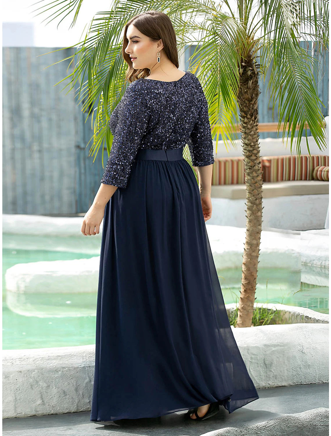 Abito da cerimonia per la madre della sposa, a trapezio, elegante, con scollo gioiello, lunghezza al pavimento, in tulle con paillettes, manica a 3/4, con paillettes, taglie forti