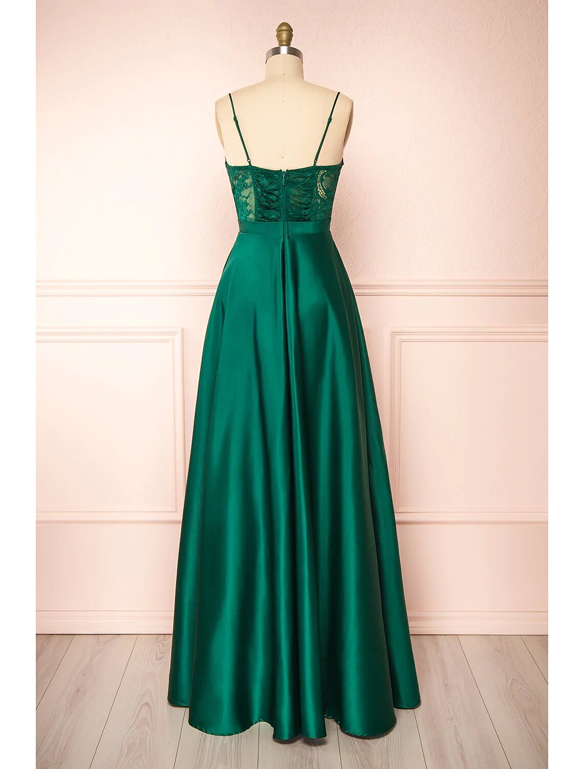 Abiti da ballo a trapezio, trasparenti, lunghi fino al pavimento, senza maniche, con scollo a cuore, in raso, senza schienale, con applicazioni