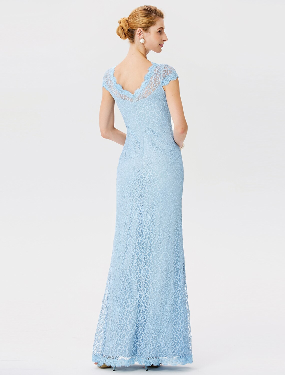 Vestido de Madre de la Novia Elegante con Escote Ilusión, Largo hasta el Suelo, Encaje, Manga Corta, Sin Encaje