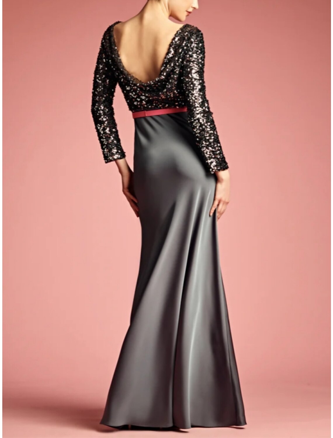 Abito da sera a trapezio, abito da festa, abito scintillante e brillante, abito formale autunnale, lunghezza al pavimento, manica lunga, scollo a barchetta, raso con pieghe glitterate