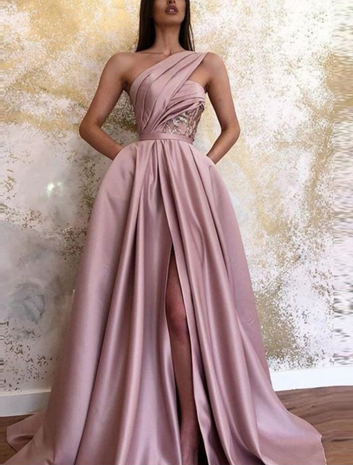 Vestido de noche de corte A, estilo celebridad, formal, para invitados de boda, largo hasta el suelo, sin mangas, un hombro, satén con abertura fruncida