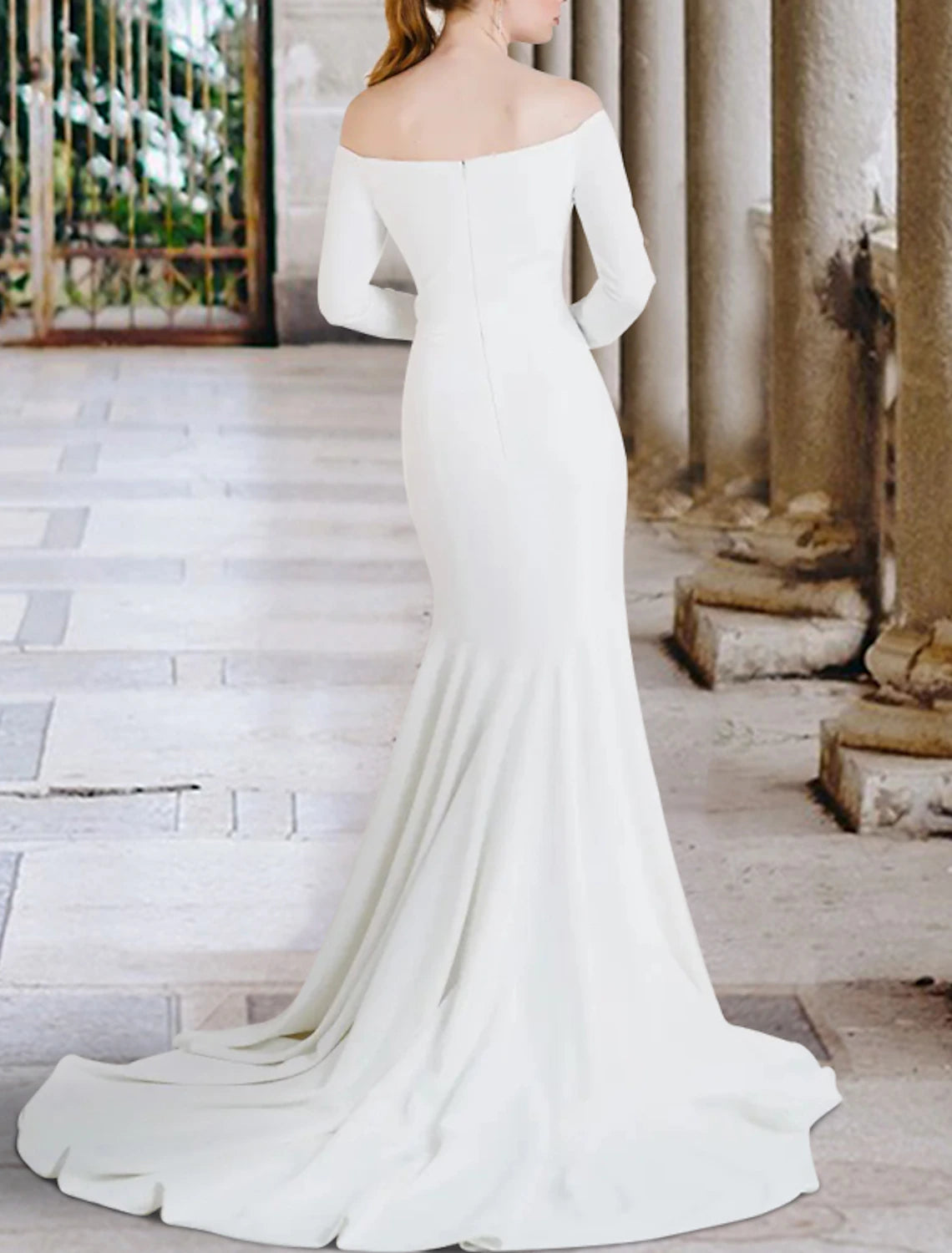 Vestidos de novia sencillos de corte sirena/trompeta con hombros descubiertos, manga larga, cola de corte, tela de color liso