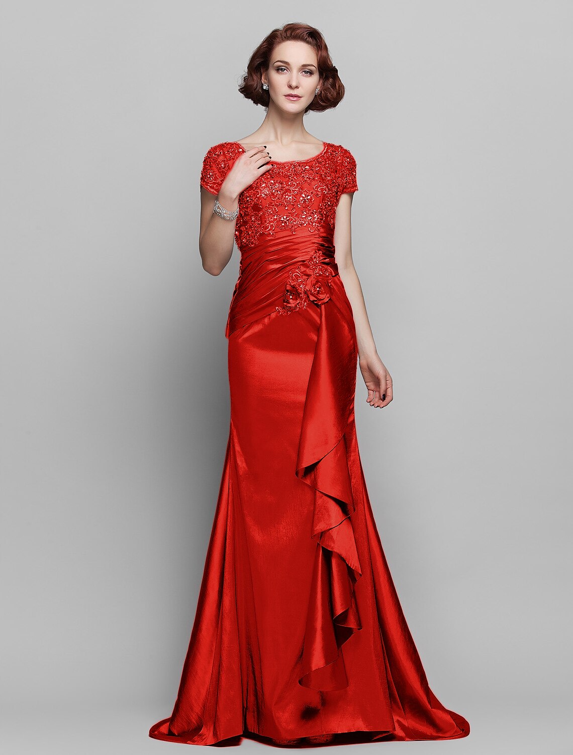 Vestido de sirena/trompeta para madre de la novia, transparente, escote redondo, cola larga/cepillo, tafetán con cuentas, encaje, manga corta con flores