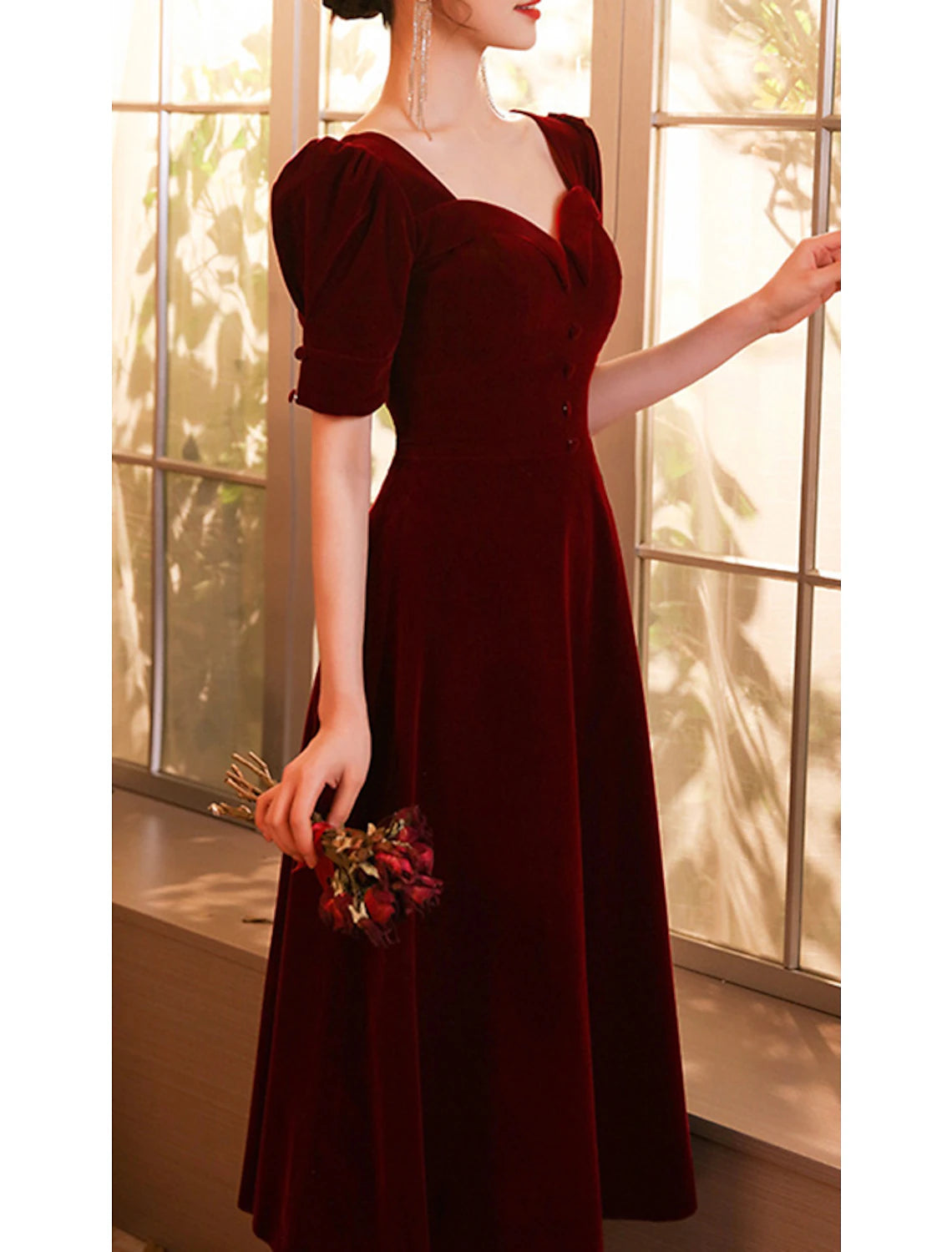 Burgundy Velvet A-Line Tea-Length Evening Dress with Puff Sleeves and Sweetheart Neckline
