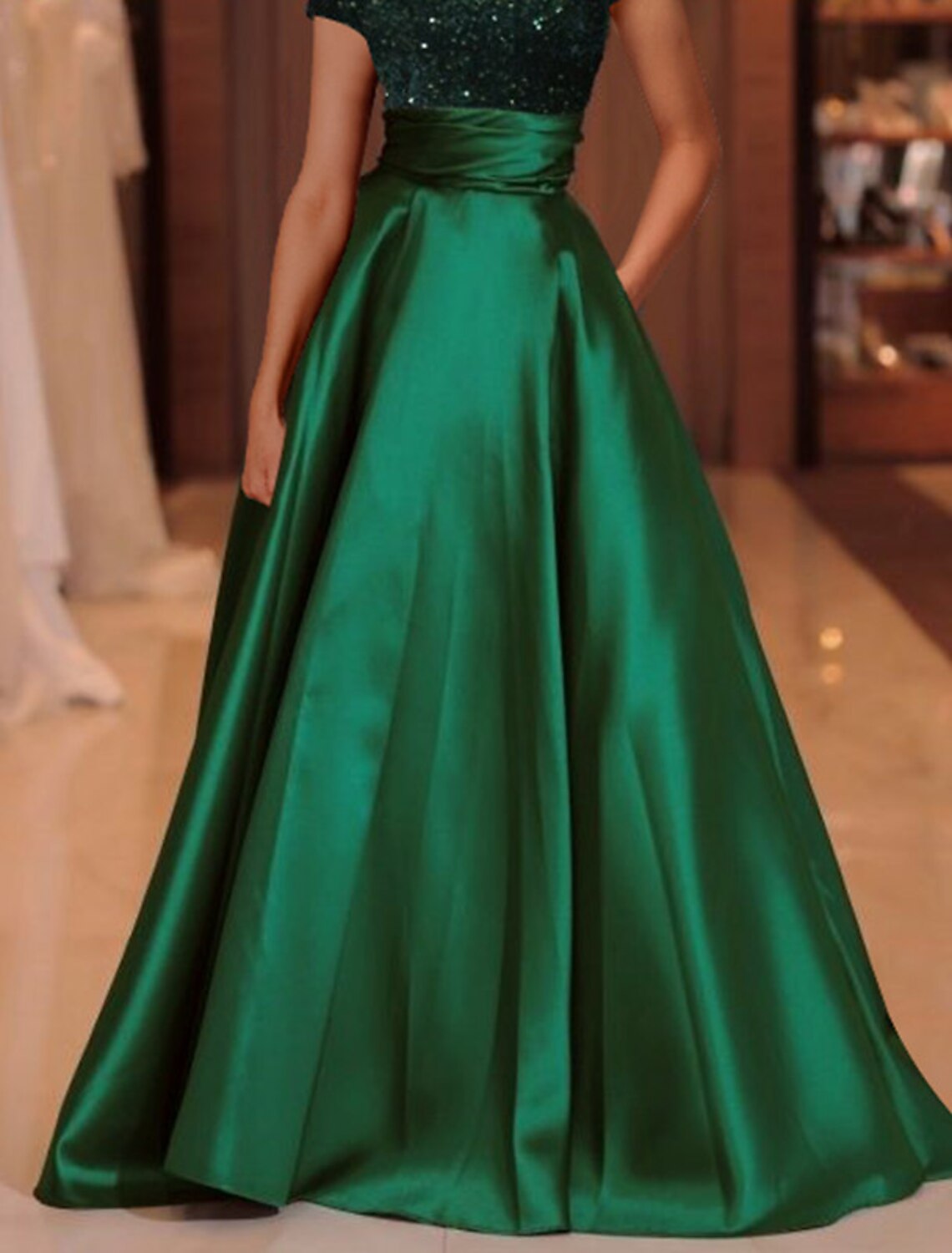 Vestido de noche elegante de corte A, vestido rojo y verde, largo hasta el suelo, manga corta, cuello alto, satén con lentejuelas