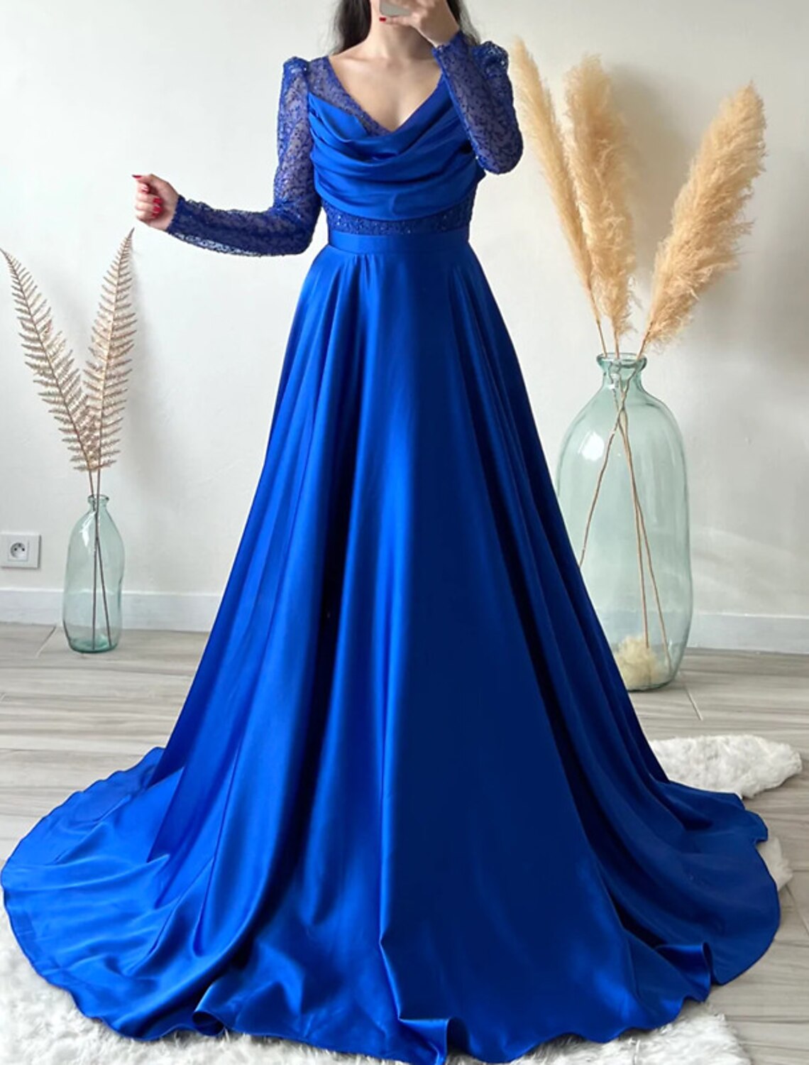 Vestido de noche elegante, vestido navideño rojo y verde, vestido formal de cumpleaños, cola de corte, manga larga, cuello en V, charmeuse con empalme fruncido 2025