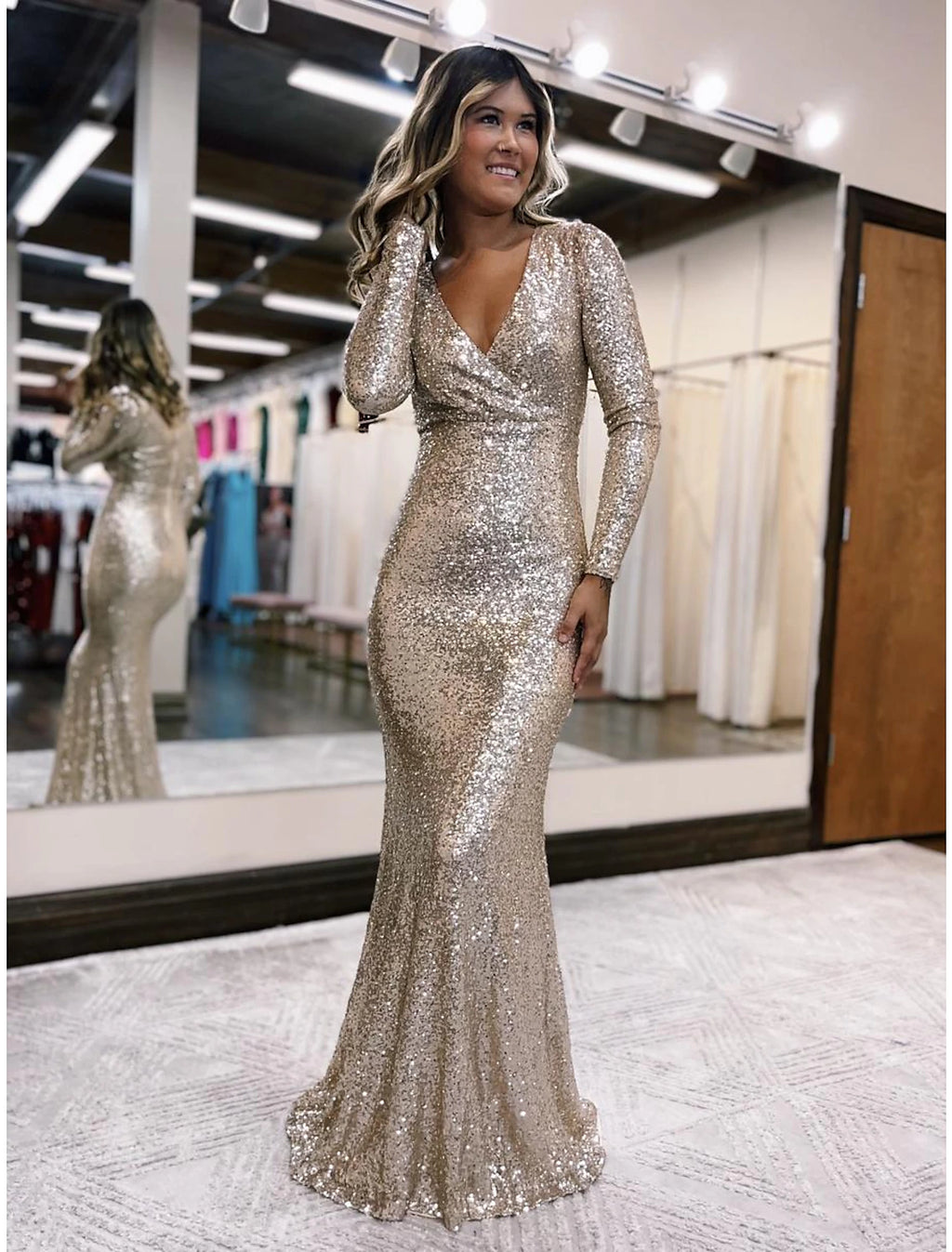 Gold Sequin Long Sleeve V-Neck Mermaid Floor-Length Evening Dress