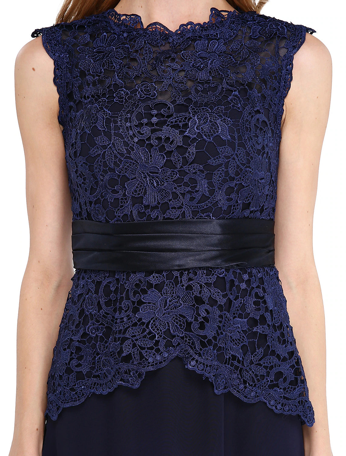 Vestido de madre de la novia con corte tubo/columna, espalda abierta, escote joya, largo hasta el suelo, gasa, encaje, sin mangas, con faja/cinta y botones