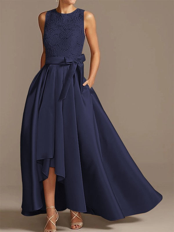 Nobile abito da sposa asimmetrico con cintura in raso a forma di A, cintura in nastro con applicazioni, senza maniche, rotondo basso, per la madre della sposa