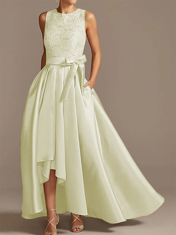 Nobile abito da sposa asimmetrico con cintura in raso a forma di A, cintura in nastro con applicazioni, senza maniche, rotondo basso, per la madre della sposa