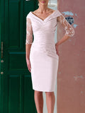Elegante abito da sposa in raso con scollo a V e maniche a 1/2, lunghezza al ginocchio