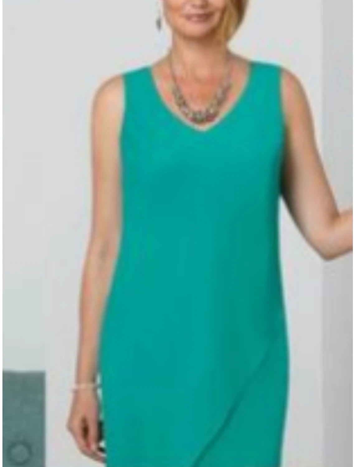 Abito da cerimonia per la madre della sposa in due pezzi, elegante, semplice, con scollo a V, lunghezza al ginocchio, in chiffon, manica a 3/4, tinta unita