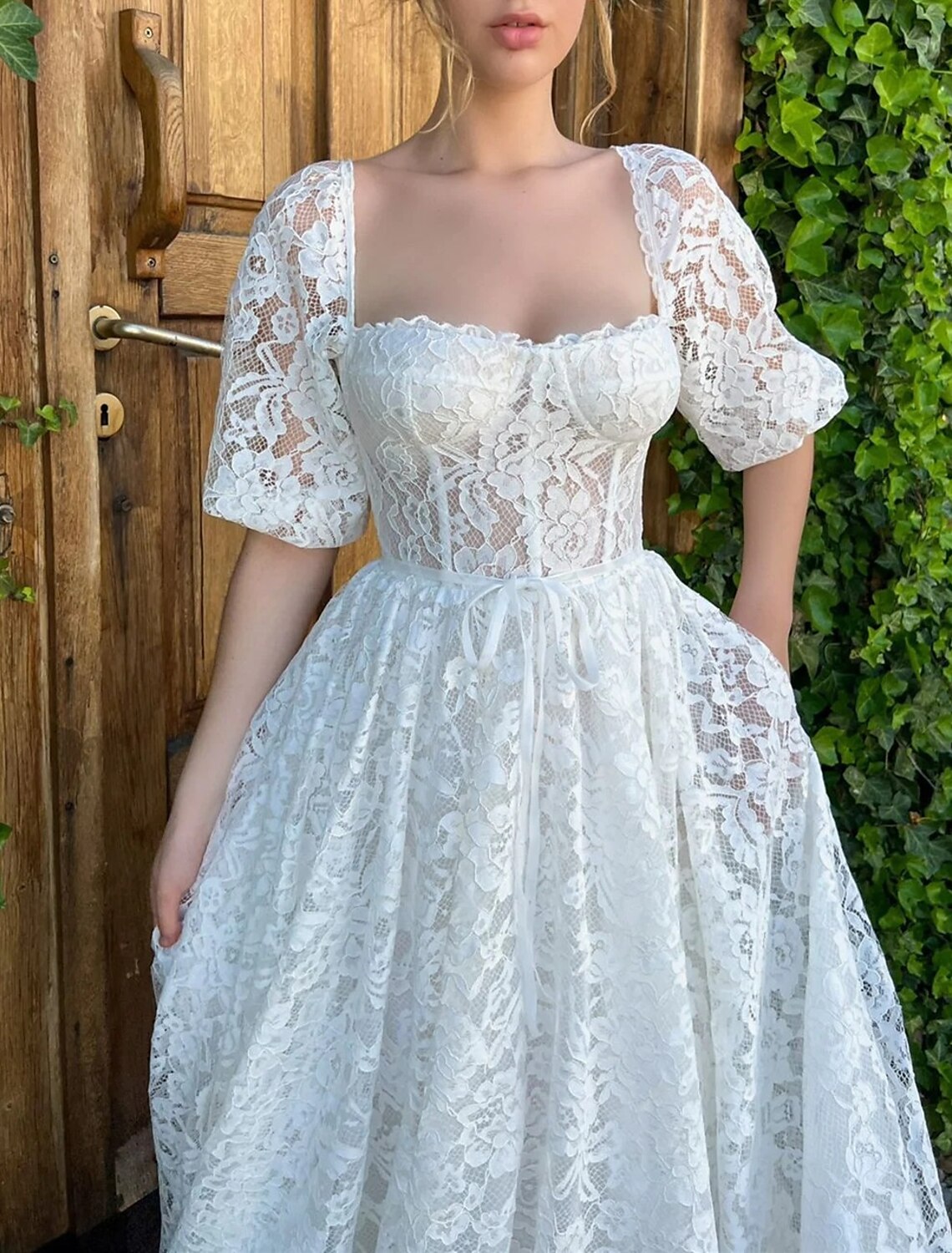 Vestidos de novia blancos de recepción, corte A, escote corazón, media manga, largo hasta la rodilla, de encaje, con apliques, color liso