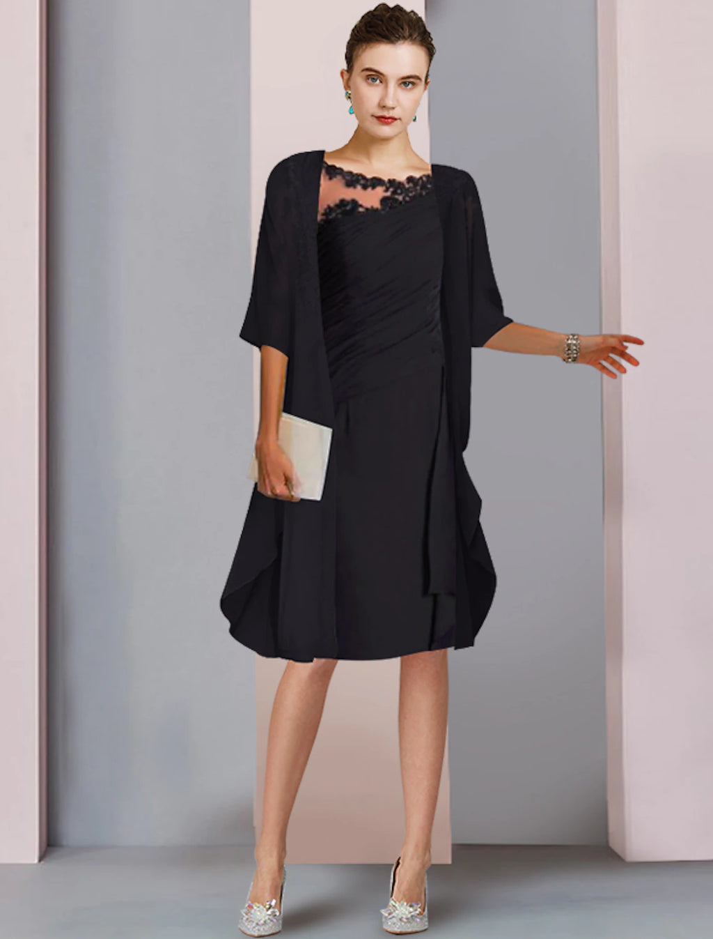 Vestido de dos piezas de corte A para madre de la novia, elegante, con escote redondo, largo hasta la rodilla, de gasa, con encaje, media manga, chaqueta cruzada incluida, con apliques fruncidos
