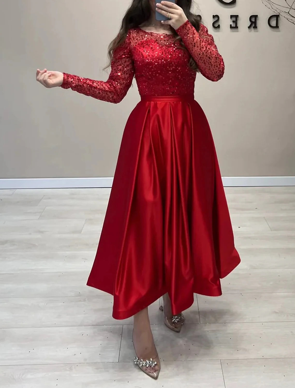 Abito da sera a trapezio, scintillante, formale, da sposa, lunghezza alla caviglia, manica lunga, scollo gioiello, da invitata a nozze, in raso con perle e paillettes