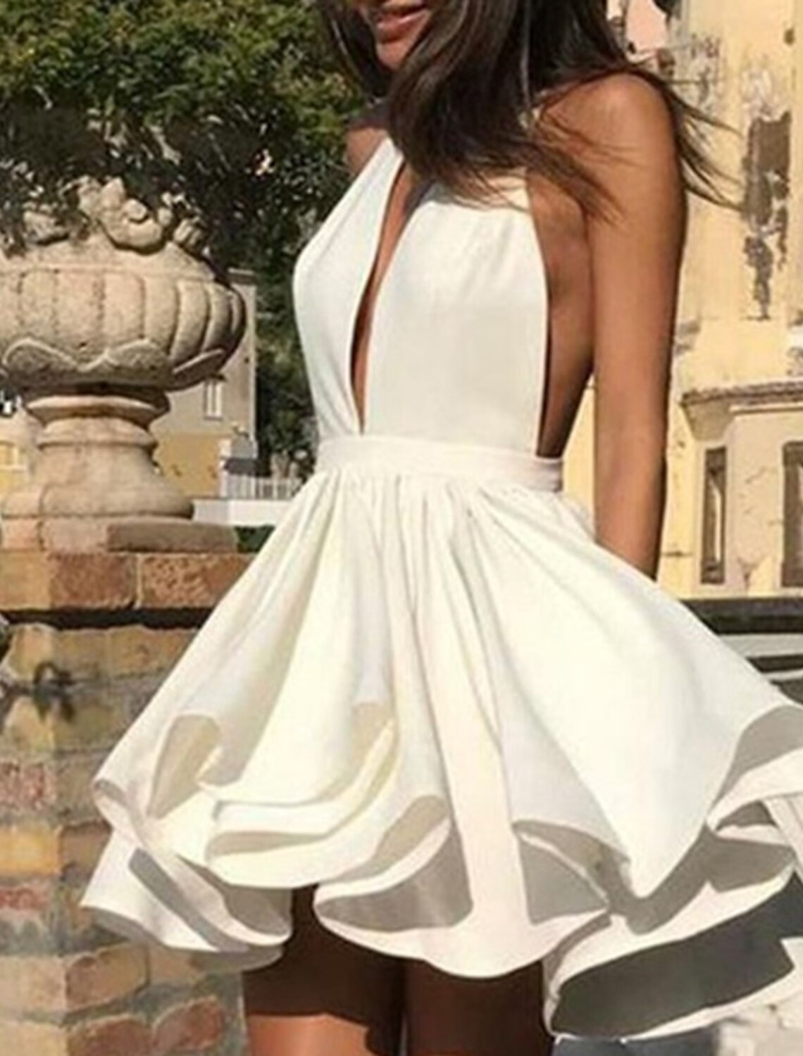 Abiti da ballo a trapezio, a strati, plissettati, per feste, laurea, corti/mini, senza maniche, scollo all'americana, in raso con volant