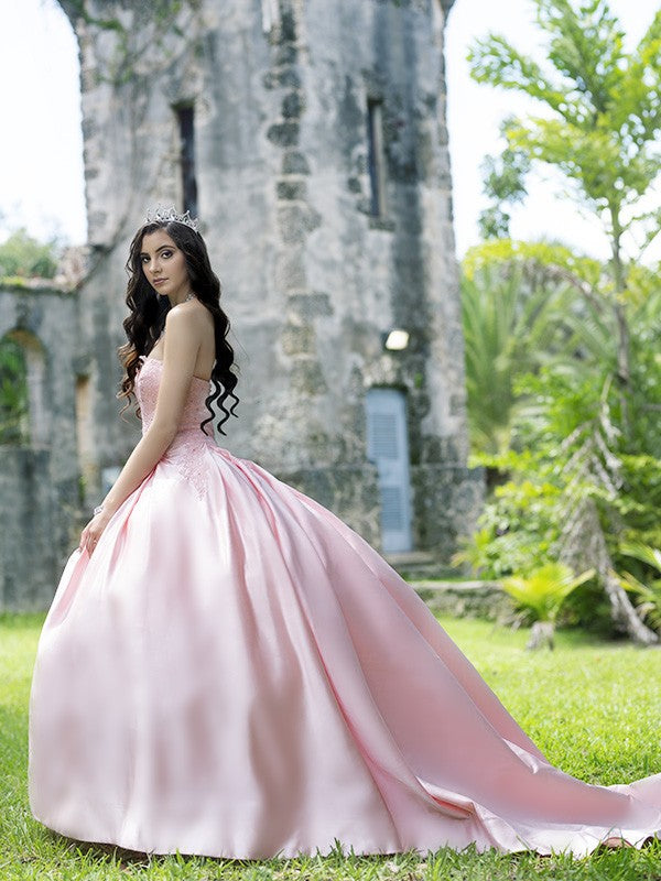 Vestidos de baile con escote corazón, encaje, satén, sin mangas, con cola de corte