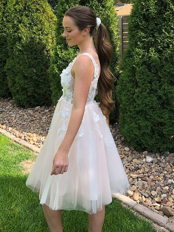 Vestidos de fiesta cortos/mini de tul con escote en V, corte A/princesa, apliques y sin mangas
