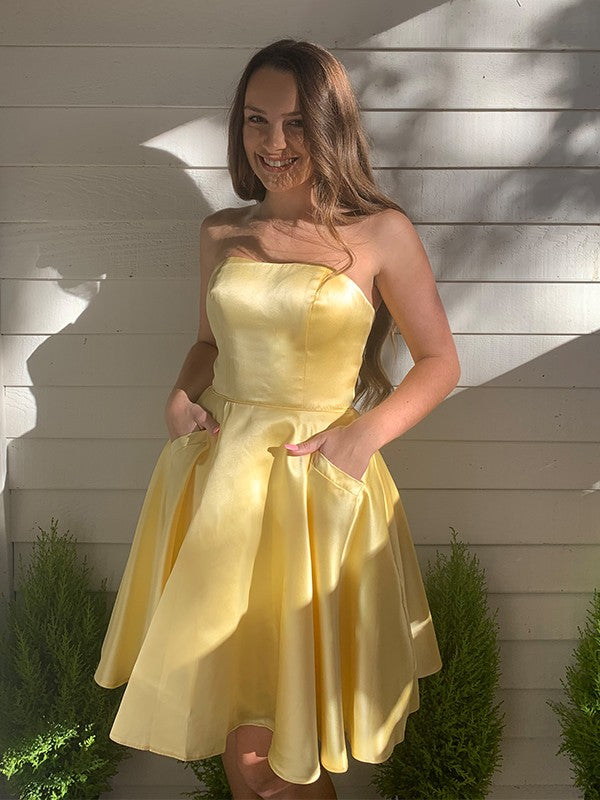 Yellow Satin A-Line Short Dress with Strapless Bodice and Side Pockets for Prom and Homecoming