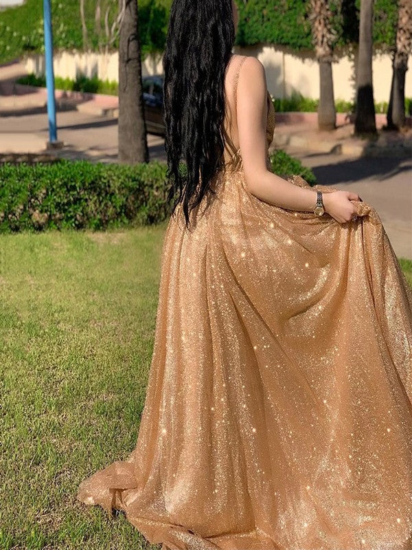 Vestidos de corte A/princesa con tul, lentejuelas, tirantes finos, sin mangas y cola larga