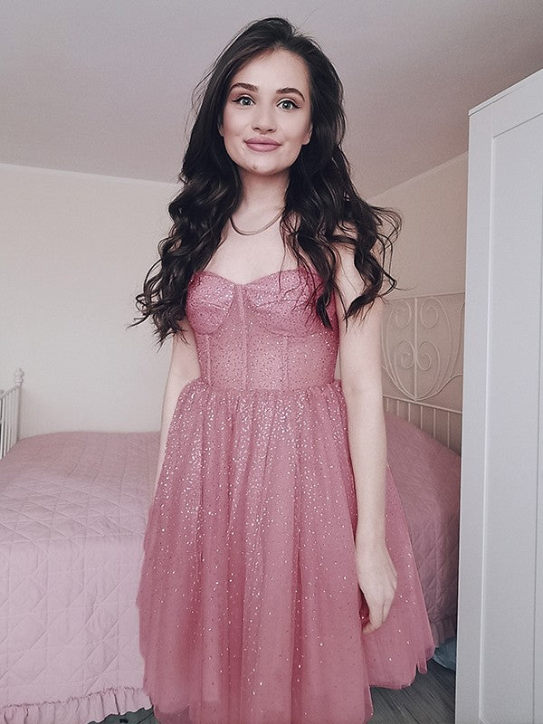 Vestidos de fiesta cortos/mini de tul con lentejuelas, corte A/princesa, tirantes finos y sin mangas