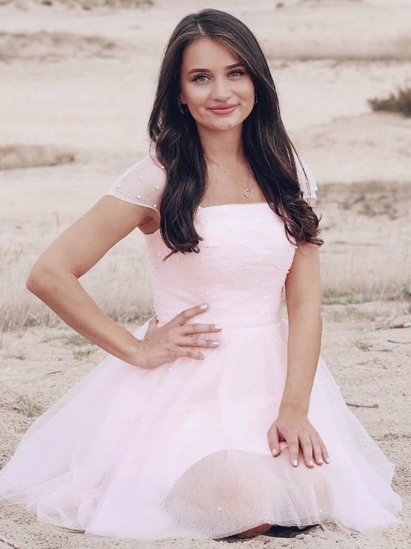 Vestidos cortos/mini de corte A/princesa, de tul, con cuentas, sin tirantes y mangas cortas