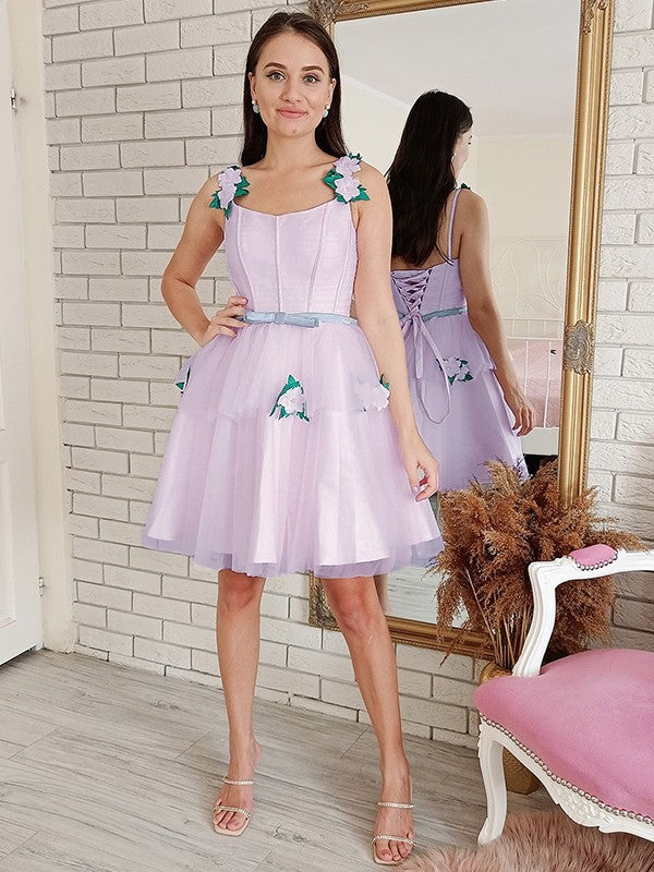 Vestidos cortos/mini de corte A/princesa de tul con flores hechas a mano y cuadrados sin mangas