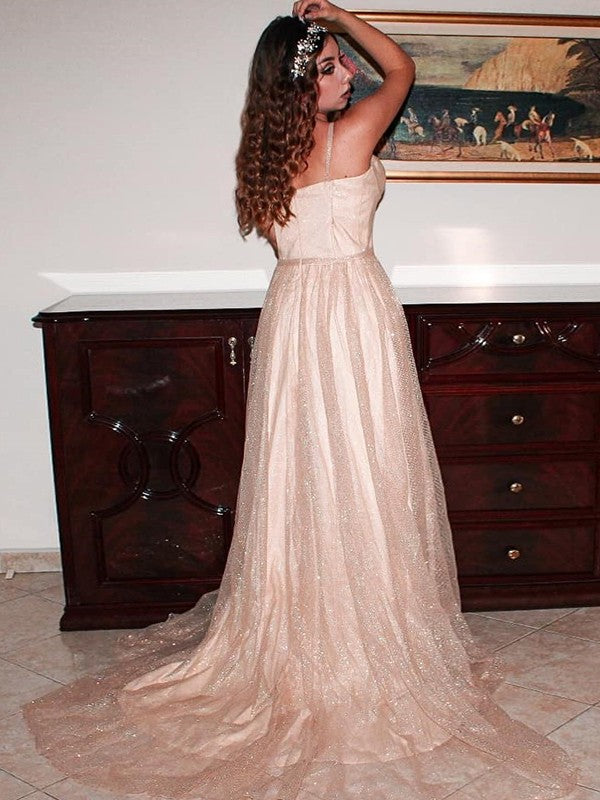 Vestidos de corte A/princesa con volantes, tirantes finos, sin mangas y cola larga