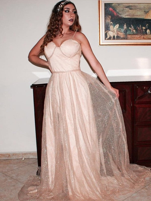 Vestidos de corte A/princesa con volantes, tirantes finos, sin mangas y cola larga