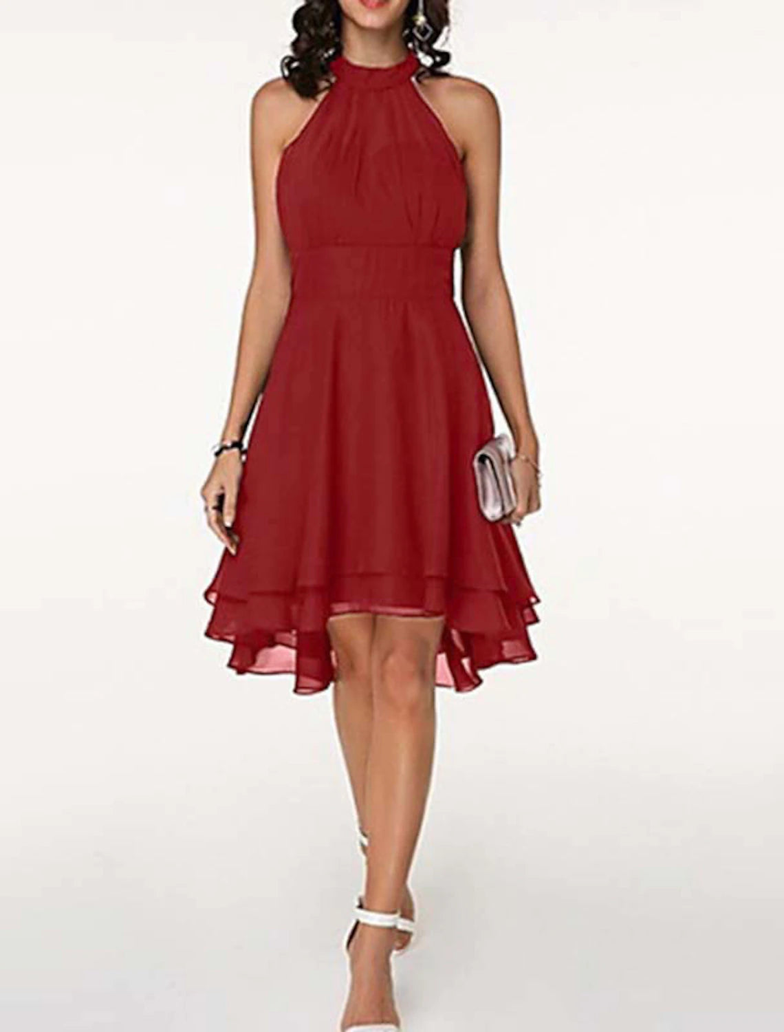 Vestido de cóctel de corte A, cintura alta, cuello halter, espalda en V, para compromiso, baile semiformal, sin mangas, largo hasta la rodilla, de gasa con capa elegante.