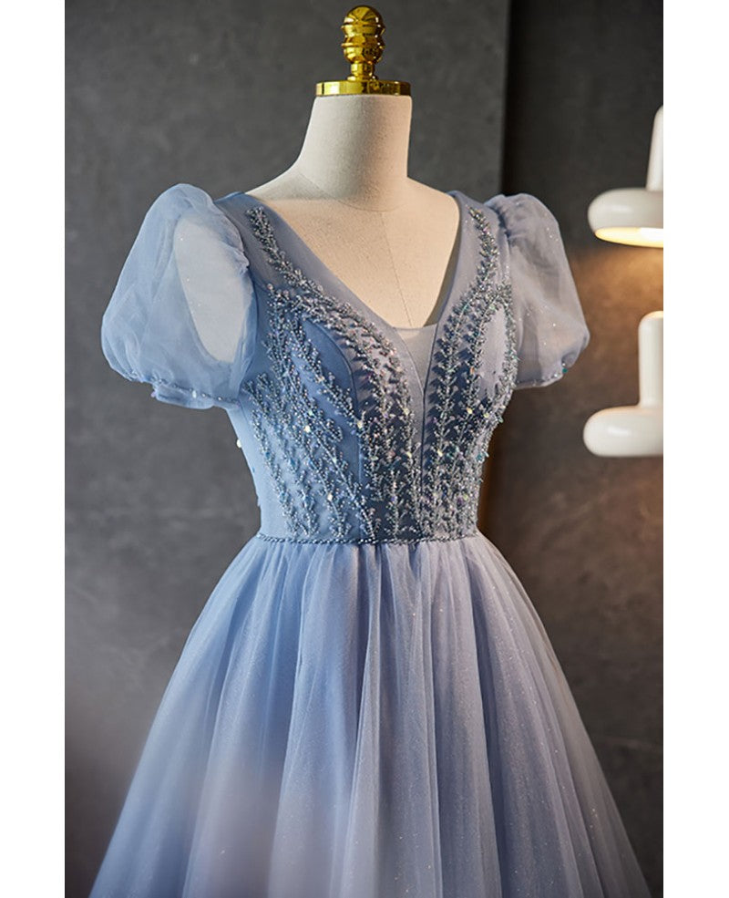 Hermoso y único vestido de noche azul cielo con mangas cortas, esponjoso, con cuentas de diamantes de imitación y escote en V princesa en forma de A azul cielo, tirantes sin espalda y largo hasta el suelo.