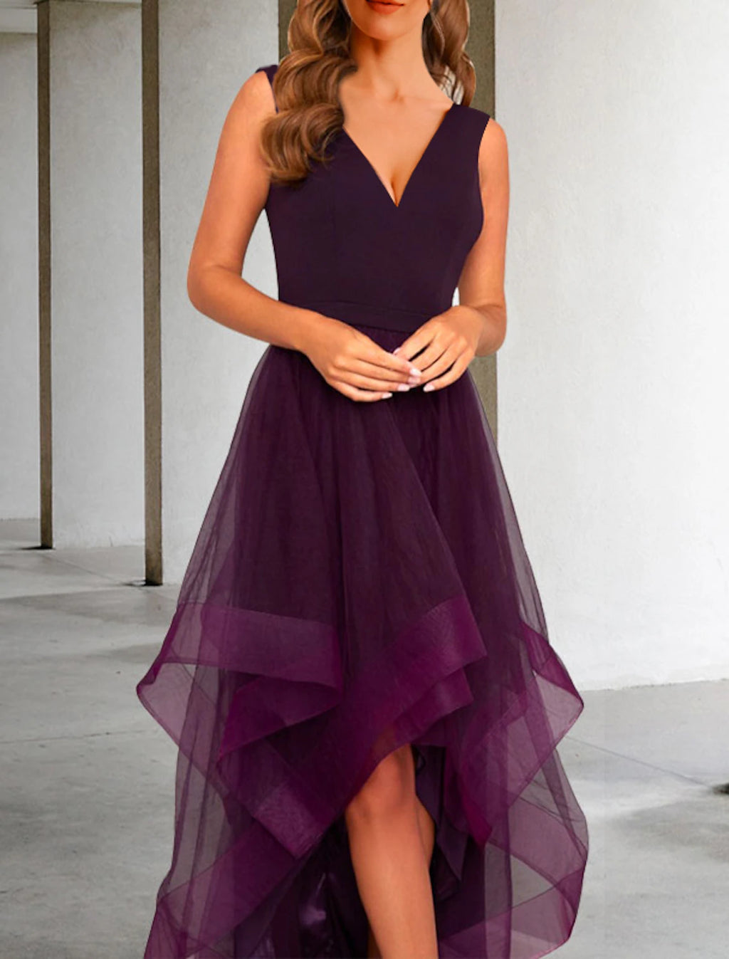 Vestidos de cóctel de corte A, elegantes, estilo Kentucky Derby, semiformal, largo hasta la rodilla, sin mangas, cuello en V, para invitadas de boda de otoño, de organza con fruncido.