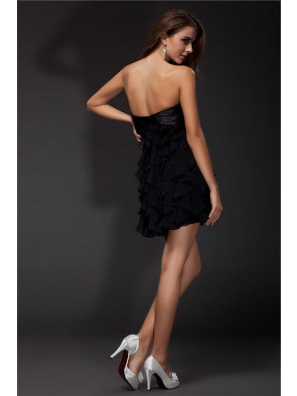 Abiti da cocktail corti in raso di chiffon intrecciato, senza maniche, a tubino/colonna con volant