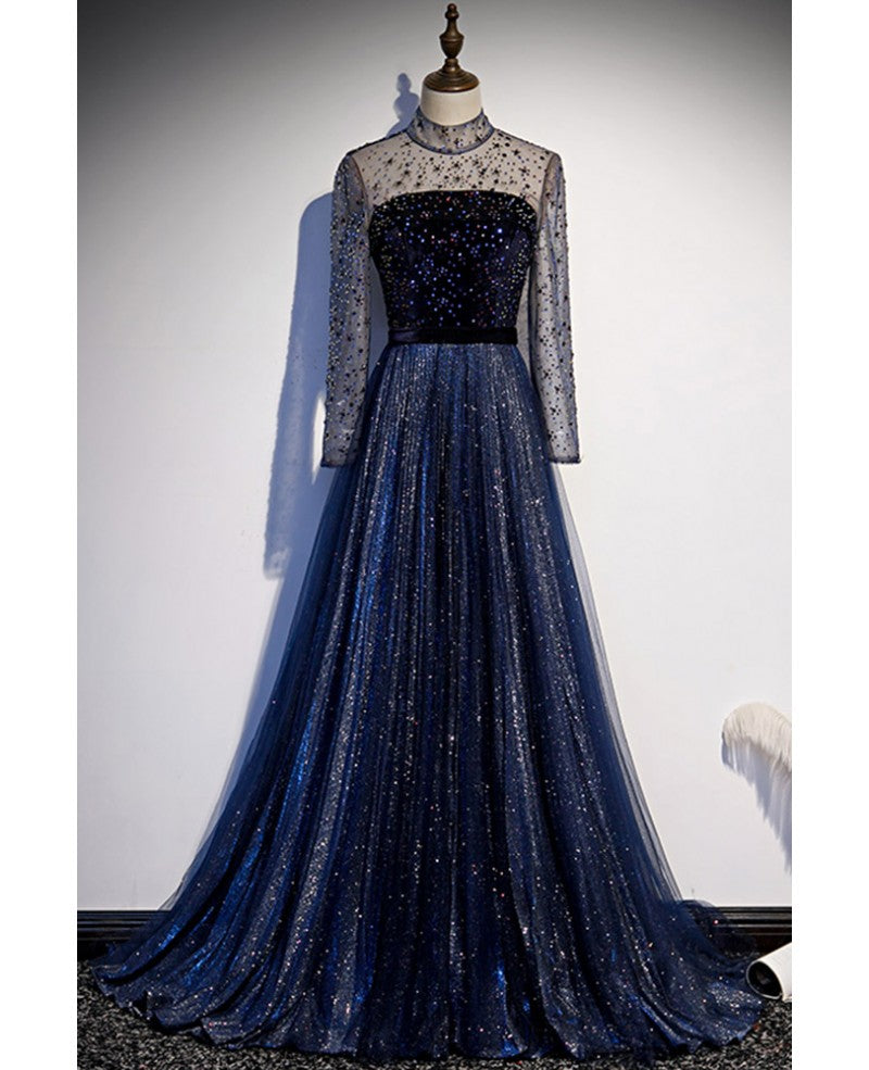 Vestido de noche azul marino con escote alto, manga larga, lentejuelas y diamantes de agua, corte princesa, espalda descubierta, tul brillante, cola amplia, borde con volantes