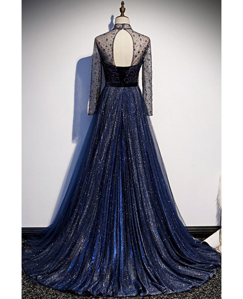 Vestido de noche azul marino con escote alto, manga larga, lentejuelas y diamantes de agua, corte princesa, espalda descubierta, tul brillante, cola amplia, borde con volantes