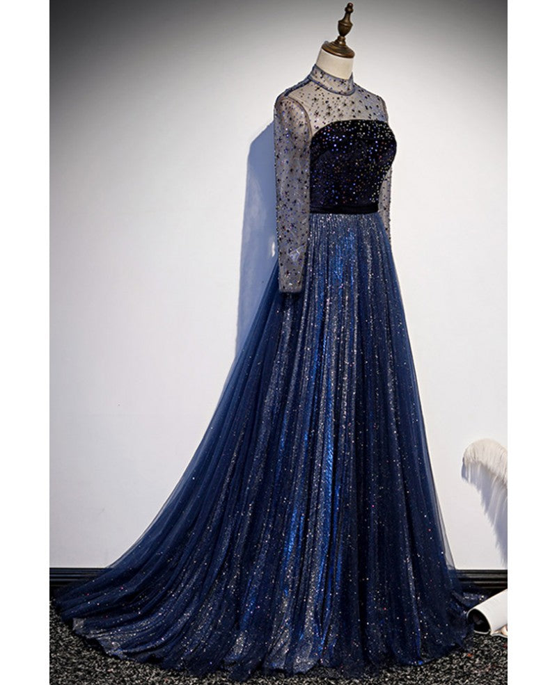 Vestido de noche azul marino con escote alto, manga larga, lentejuelas y diamantes de agua, corte princesa, espalda descubierta, tul brillante, cola amplia, borde con volantes