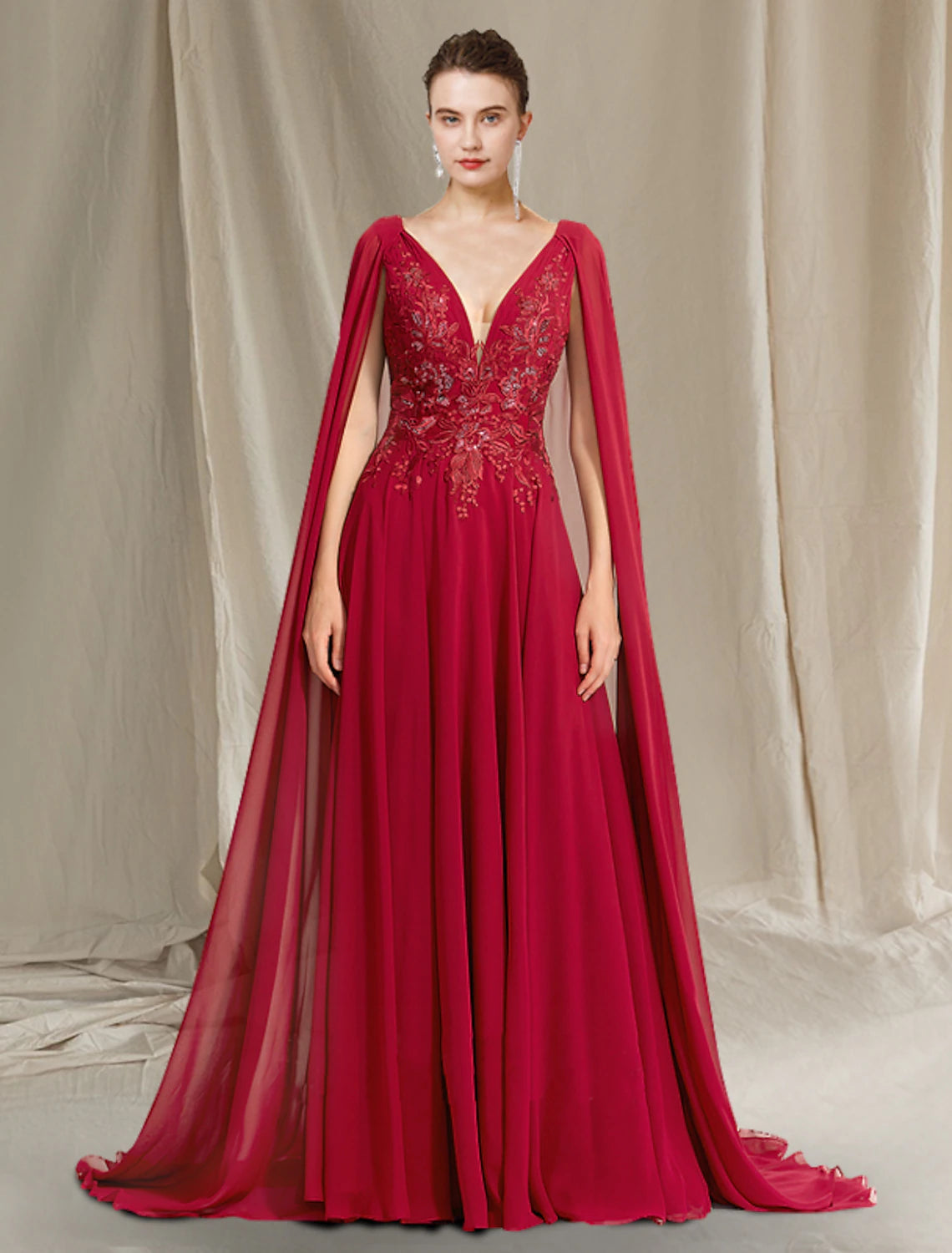 Abito da sposa a trapezio, elegante, in chiffon, con scollo a V, senza maniche, con applicazioni di paillettes e pieghe, taglie forti