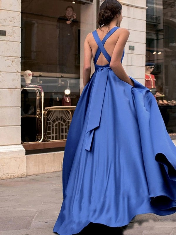 Vestidos de satén con volantes, tirantes, sin mangas y corte princesa