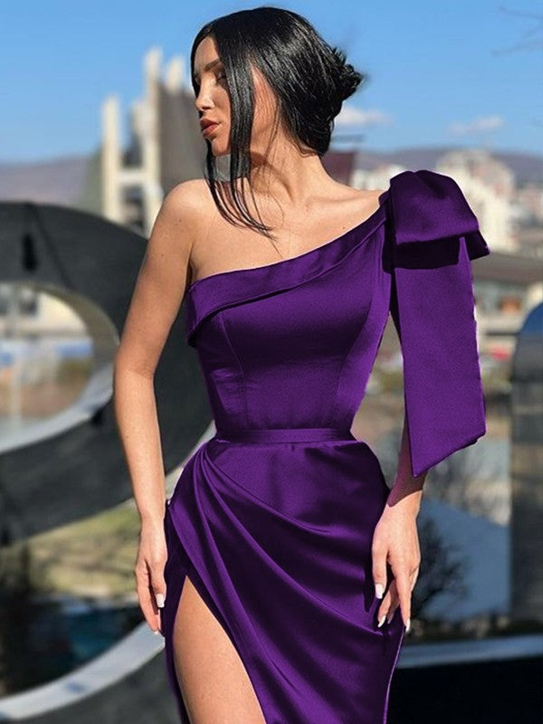 Abiti a tubino/colonna in raso con fiocco, monospalla, senza maniche, con strascico a ruota/spazzola