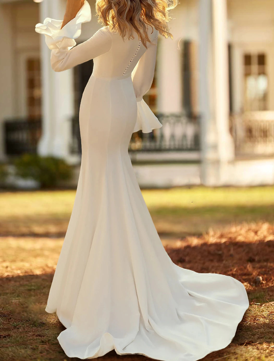 Vestidos de novia casuales de corte sirena/trompeta, escote en V, manga larga, cola de corte, vestidos de novia de gasa con faja/cinta