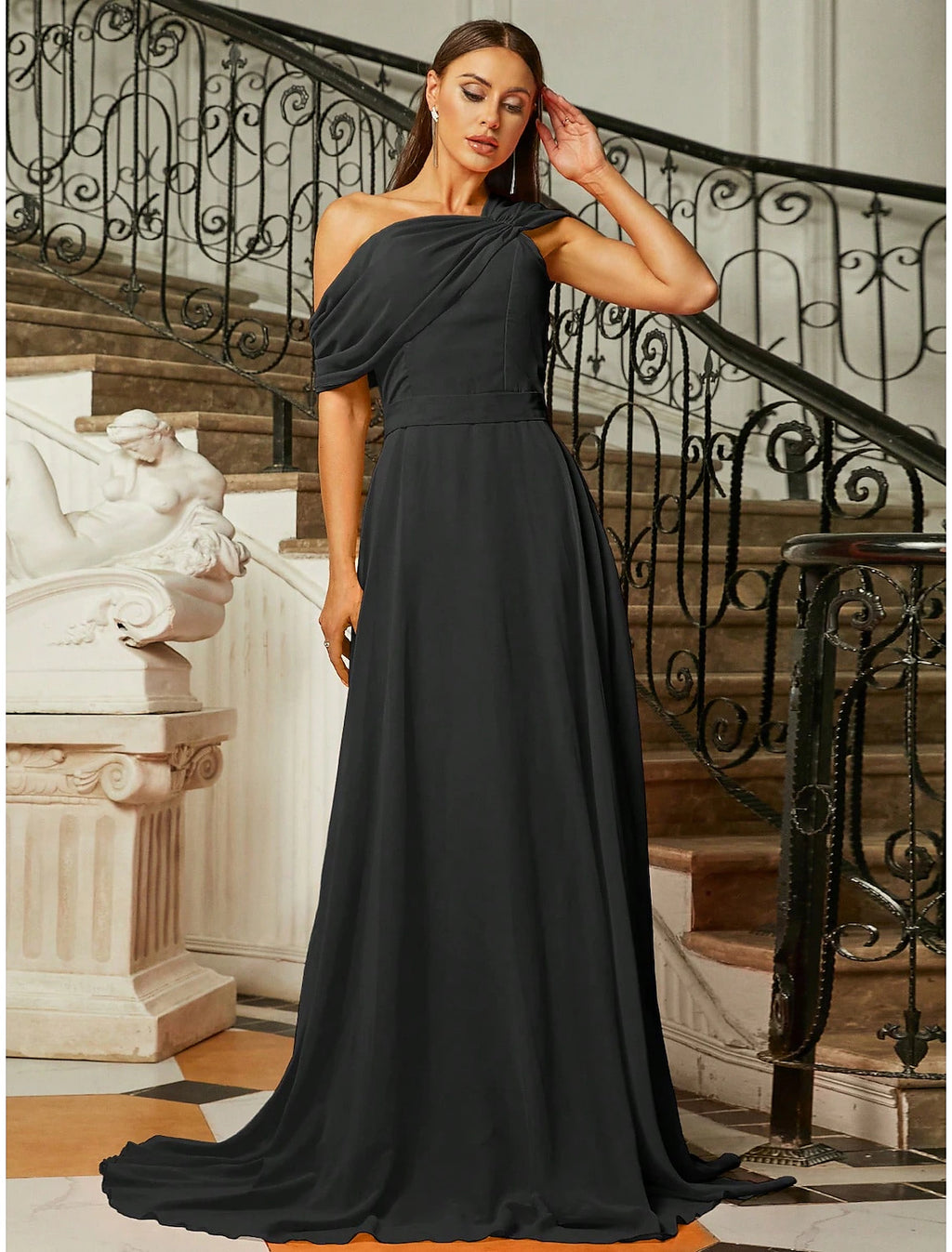 Black One Shoulder Chiffon A-Line Floor-Length Gown