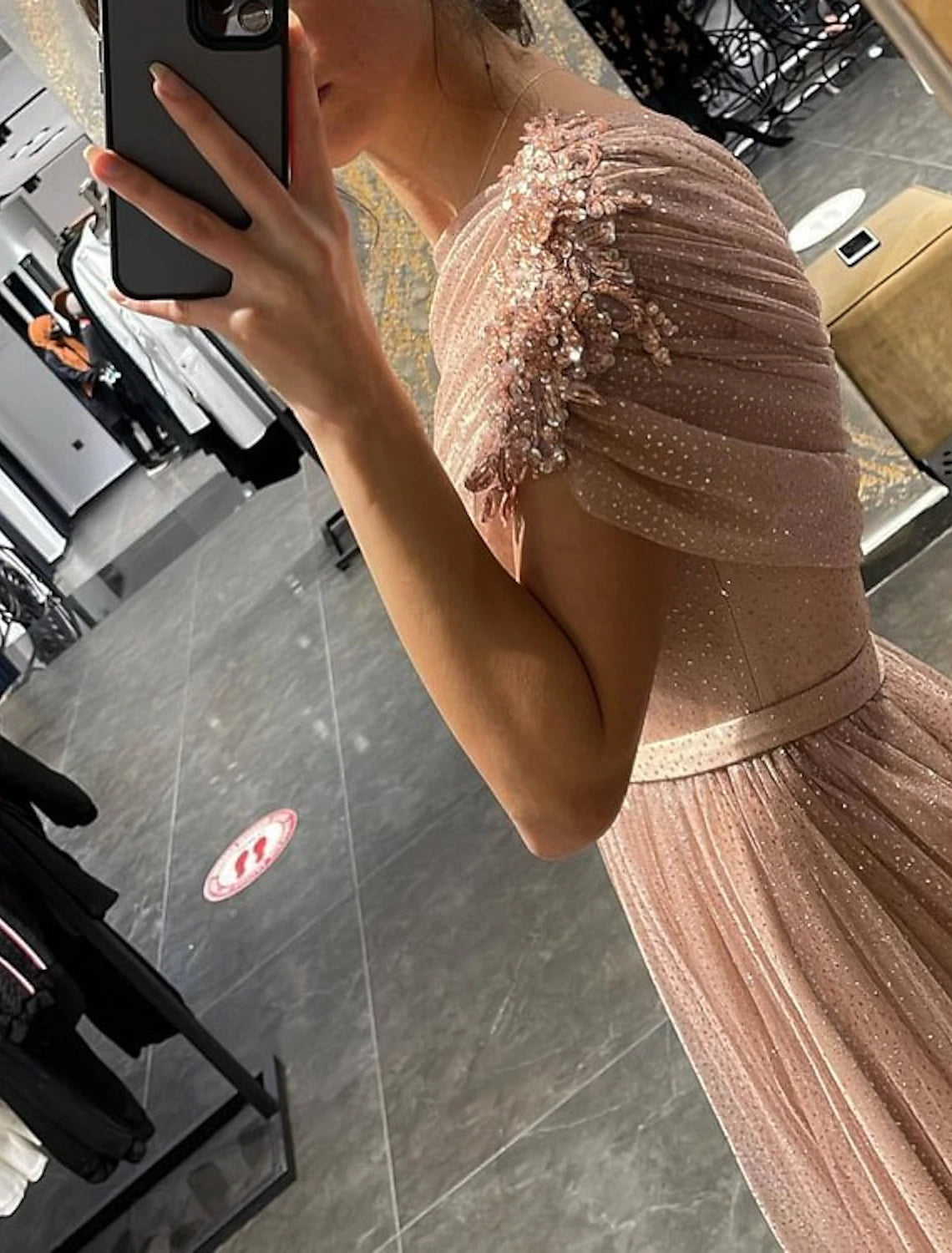 Abito da sera a trapezio, scintillante, da sposa, da ballo, con strascico, senza maniche, monospalla, in tulle con applicazioni arricciate e glitterate